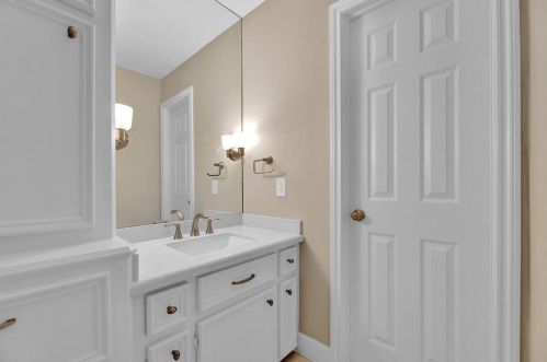 1810 Mountain Aspen Ln, Humble TX 77345-1942 exterior