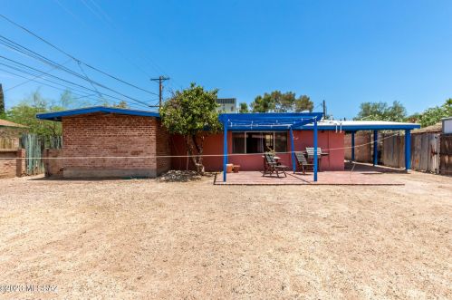 1211 Forgeus Ave, Tucson AZ  85716-3831 exterior