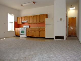 2001 Green St, Philadelphia PA  19130-3259 exterior