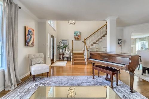 4948 China Gdn Dr, Austin TX 78730-3576 exterior