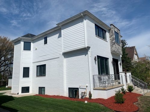 409 Alexander Blvd, Elmhurst, IL 60126-3201