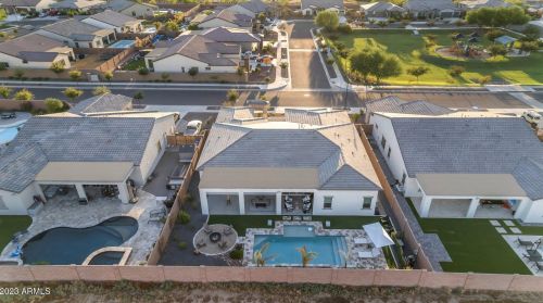 8513 22 Dr, Phoenix AZ 85041-7712 exterior