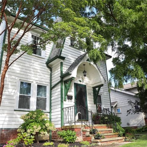 2110 Olive Ave, Cleveland OH  44107-5709 exterior