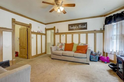 2446 Burrell St, Milwaukee WI 53207-1521 exterior