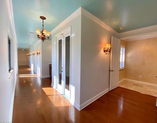 390 31 St, Naples FL 34117-3102 exterior