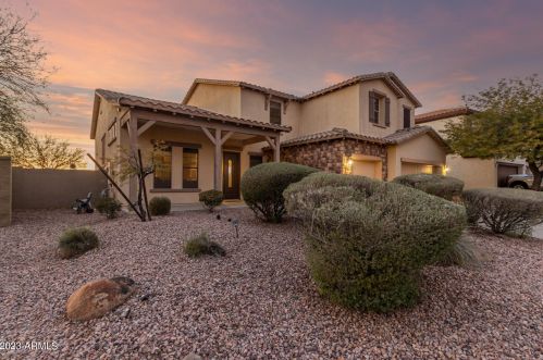 42908 46th Ave, Phoenix AZ  85087-5973 exterior