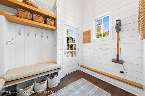 33 Park Ave, Locust NJ  07760-1523 exterior