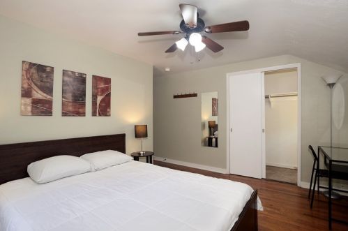 2617 Blackridge Ave, Pittsburgh PA 15235-4130 exterior