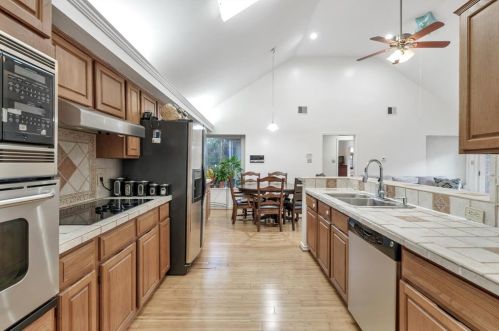 6008 Buffridge Trl, Dallas TX 75252-2367 exterior