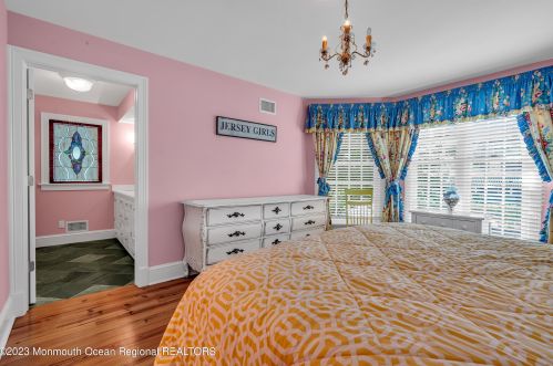 767 Ave, Point Pleasant Beach NJ 08742-5315 exterior