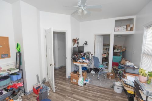 1 Cagwin Ave, Joliet IL 60436-1670 exterior