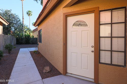 4683 Ivanhoe St, Chandler AZ  85226-2086 exterior