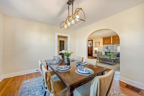 152 Jamaica Ave, Pittsburgh PA 15229-1748 exterior