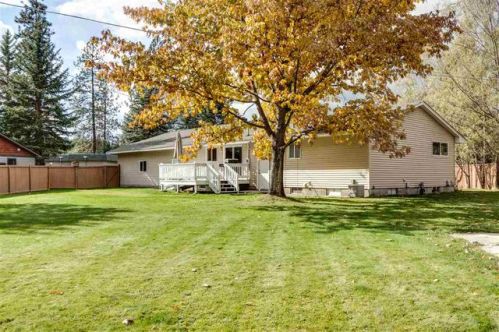 15021 Little Spokane Dr, Spokane, WA 99208-9537