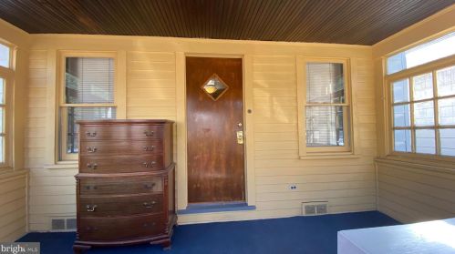 1125 Genesee St, Trenton, NJ 08610-6225