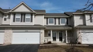 2290 Sunrise Cir, Aurora IL  60503-6744 exterior