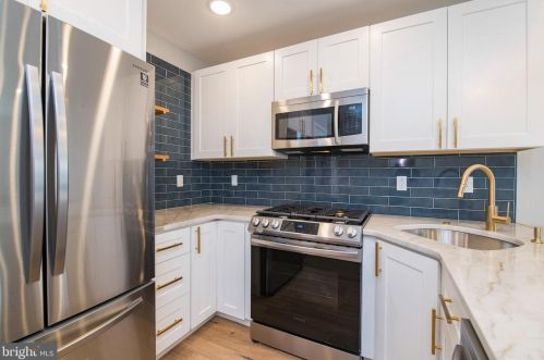 1628 Ellsworth St, Philadelphia PA 19146-2811 exterior