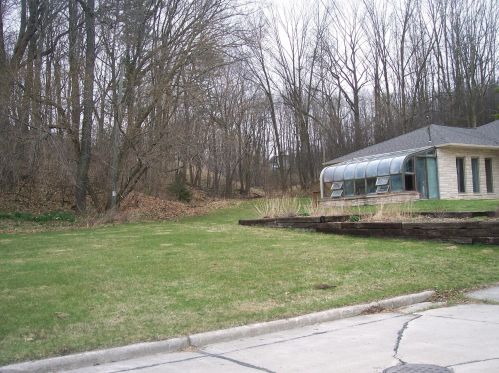 604 44th St, Manitowoc WI 54220-5846 exterior