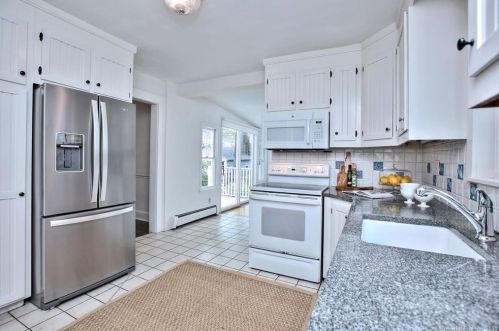 9 Gorham Ave, Westport CT exterior