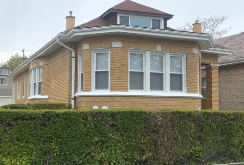 8756 Ada St, Chicago, IL 60620-3431