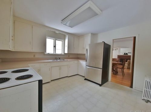 11 Reed St, Vernon CT 06066-3730 exterior