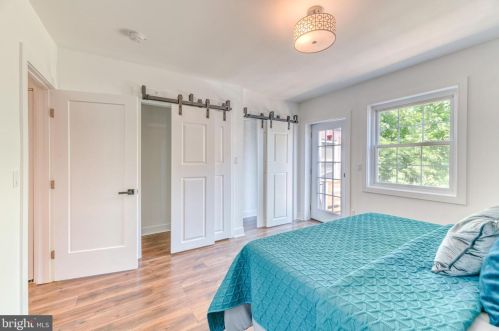 1233 16th St, Washington DC  20002-2501 exterior