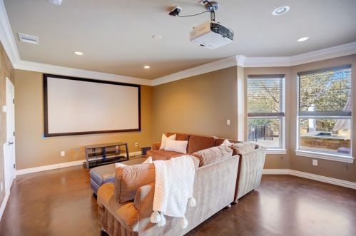 13409 Coleto Creek Trl, Austin TX 78732-2072 exterior