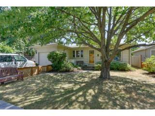 5616 46th Ave, Portland, OR 97206-5750