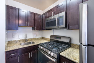 925 25th St, Washington DC  20037-2106 exterior