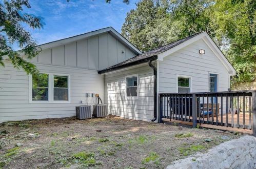 99 Holly Rd, Atlanta GA 30314-2002 exterior