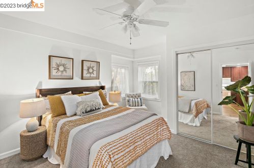 2020 Blake St, Berkeley CA 94704-2604 exterior