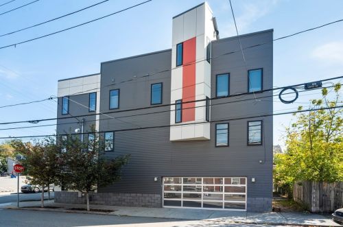 302 47th St, Pittsburgh, PA 15201