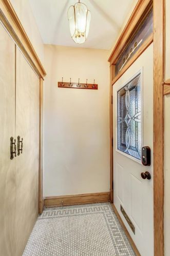 2255 Addison St, Chicago IL 60618-6017 exterior