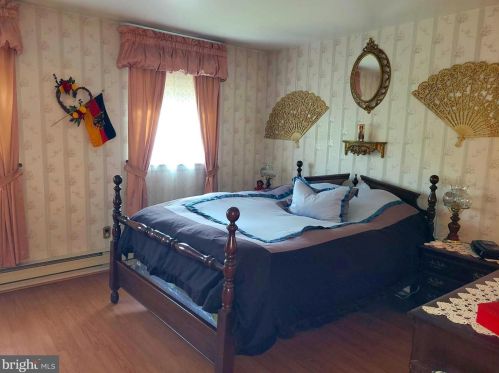 522 St, Pottstown PA 19464-4746 exterior