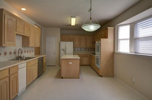 18671 Gibbons Dr, Dallas TX  75287-4043 exterior