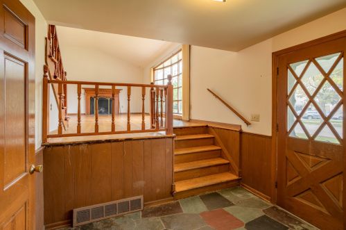 1860 Boston St, Grand Rapids MI 49506-4459 exterior