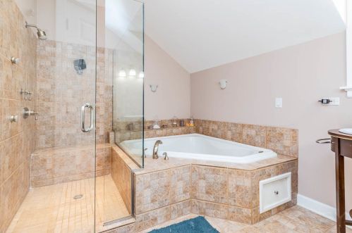 3852 Central Park Ave, Chicago IL 60629-4343 exterior