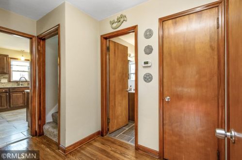 1244 Dl St, Saint Paul MN 55113-3503 exterior