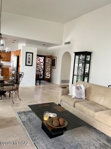 4061 Quiet Moon Dr, Tucson AZ  85718-3427 exterior