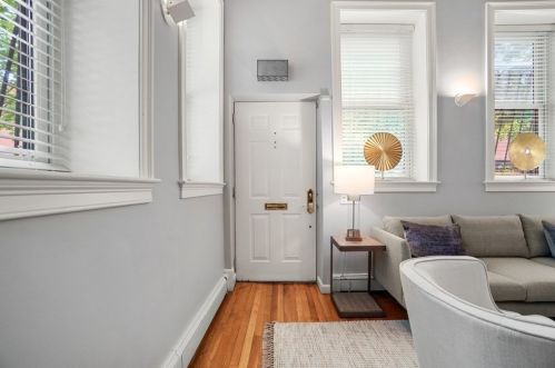 48 Clarendon St, Boston, MA