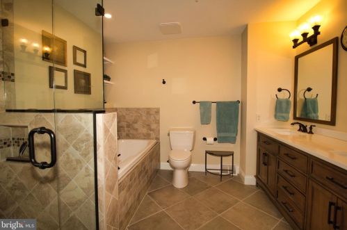 1641 Rockcress Dr, Jamison PA  18929-1646 exterior