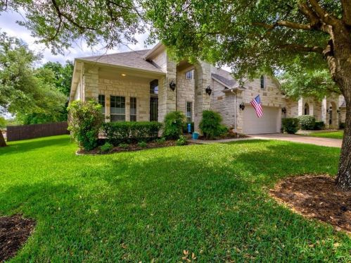 16525 Broadbay Dr, Austin, TX 78717-4002