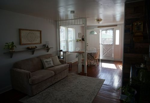 30 Hunter Pl, Springfield MA 01101 exterior