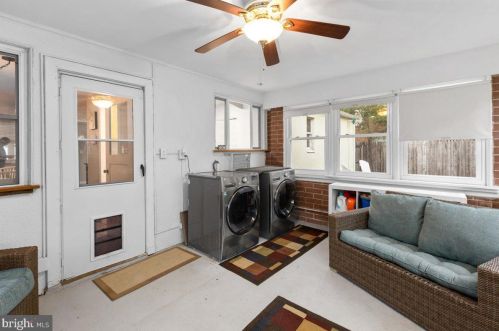 613 Binsted Rd, Glen Burnie MD 21060-7326 exterior