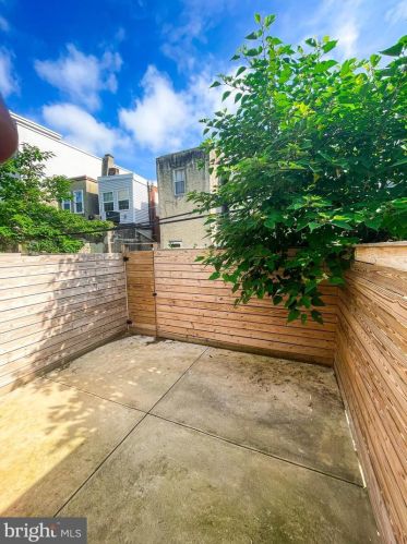 2237 Gerritt St, Philadelphia PA  19146-4216 exterior