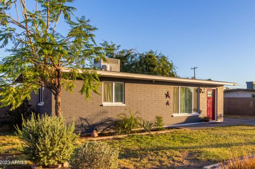 1315 Cheryl Dr, Phoenix AZ  85020-1843 exterior